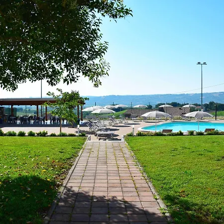 伊甸园公寓式酒店